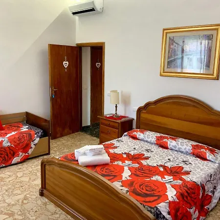 Martina's 3* البندقية