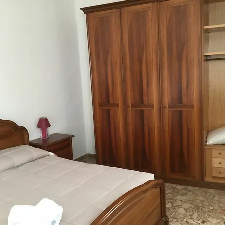 Martina's 3*